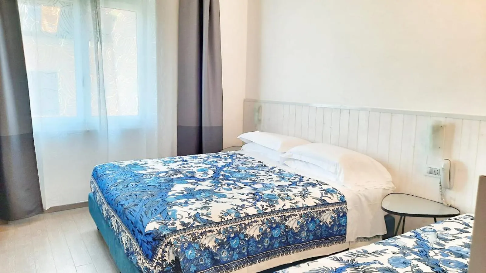 Residence Argentina R.T.A. Spotorno Aparthotel